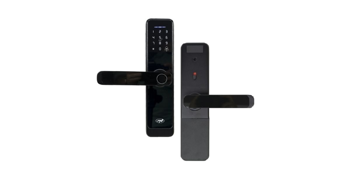 Keyless smart door lock